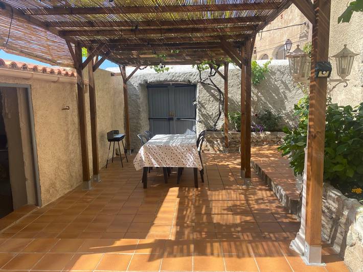 Gîte pour 6 personnes, avec terrasse à Aregno - 2