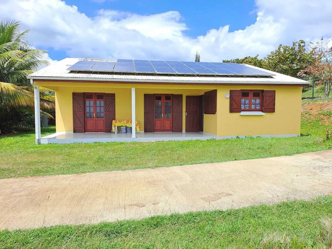 Maison spacieuse à Petit-Bourg avec jardin in Petit-Bourg, Guadeloupe