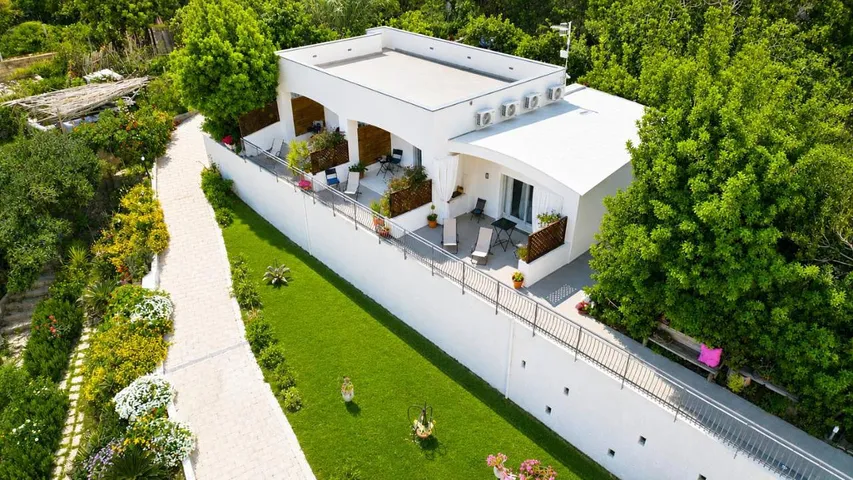 Apartamento de vacaciones para 2 personas, con vistas además de jardín y terraza, Se admiten mascotas - 1