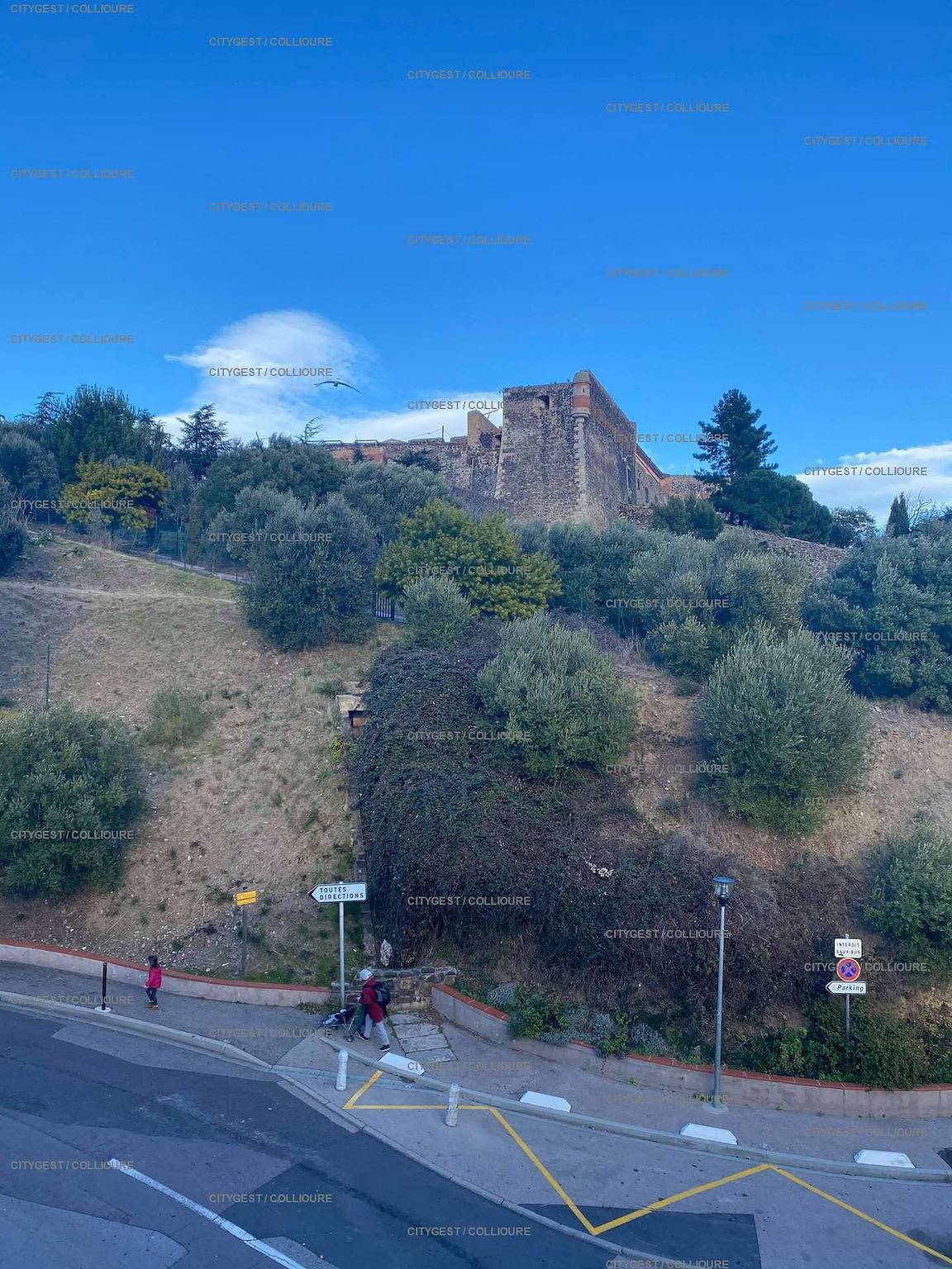 Geheel appartement, 4Mir11Bleu - Apartment near city center in La Côte Vermeille, Collioure