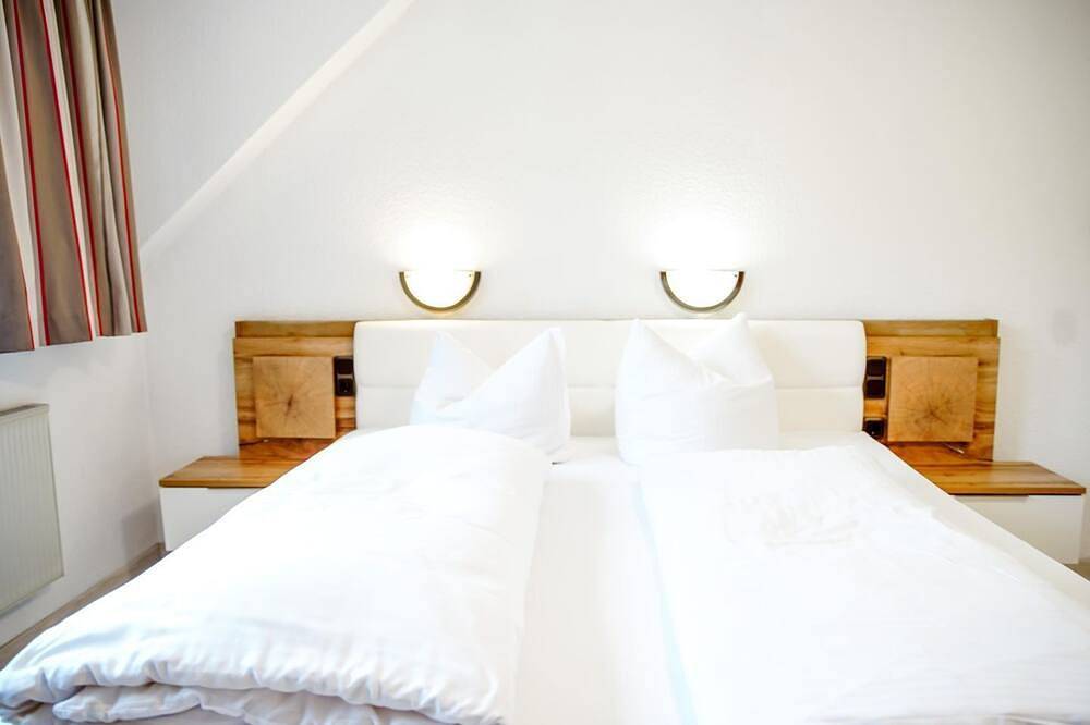 Komfortables und vielseitiges Zimmer –Perfekt für Erholung, Arbeit und Austausch in Züschen, Winterberg