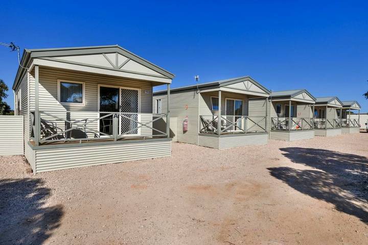 Hotel para 2 personas, con piscina - 1