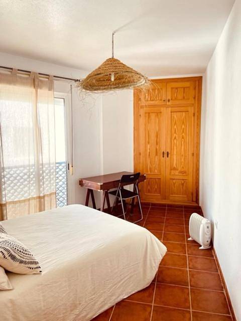 Location de vacances pour 5 personnes, avec balcon et vue, animaux acceptés dans La Isleta del Moro - 4