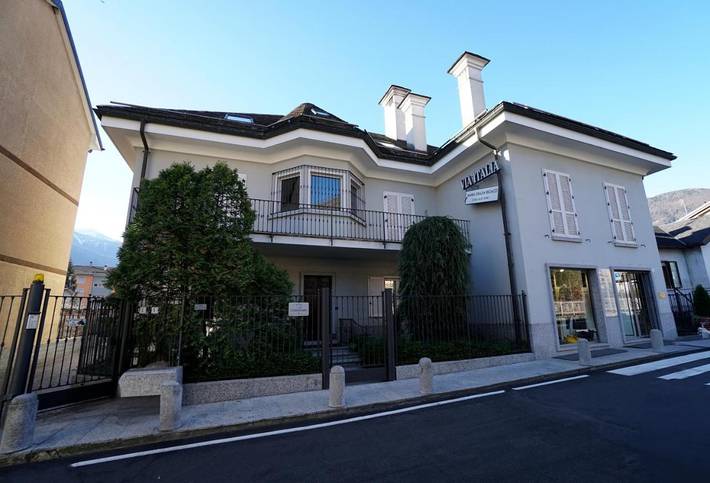 Appartamento per 6 persone, con Balcone e Terrazza nonché Panorama a Comune di Domodossola