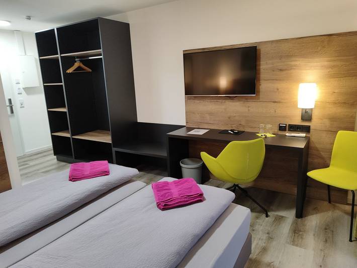 Zimmer für 2 Personen in Friedrichshafen - 2