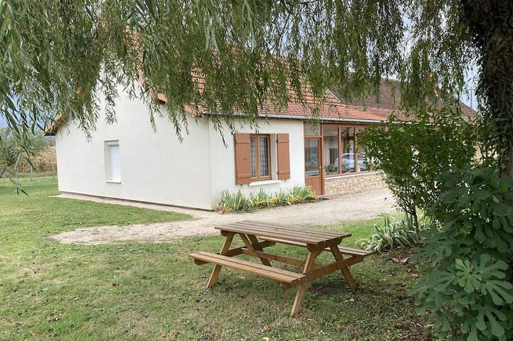 Location de vacances pour 4 personnes, avec Balcon et Jardin à Loisy