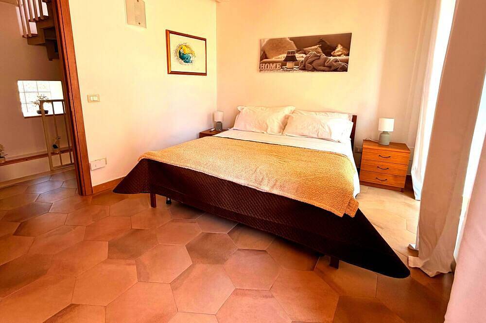 Magnificent Home In Amantea Calabria. Full Kitchen & Near Beach in Amantea, Cosenza Provinz