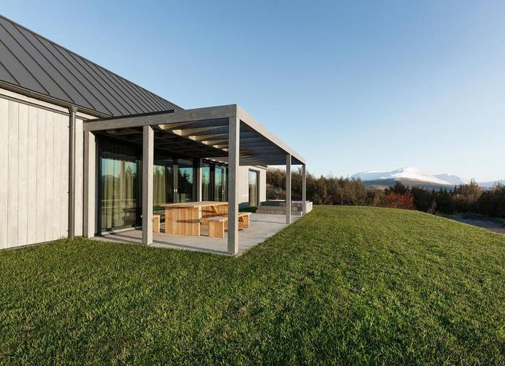 Ferienhaus für 8 Personen, mit Ausblick und Garten in Island