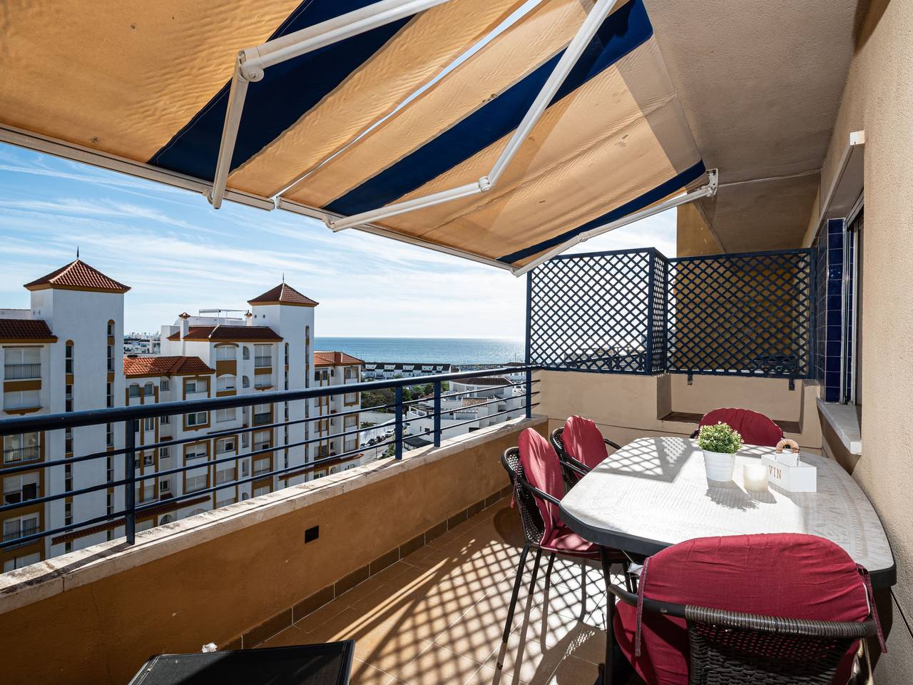 Apartamento entero, Bellavista del Puerto in Puerto Deportivo de Estepona, Estepona