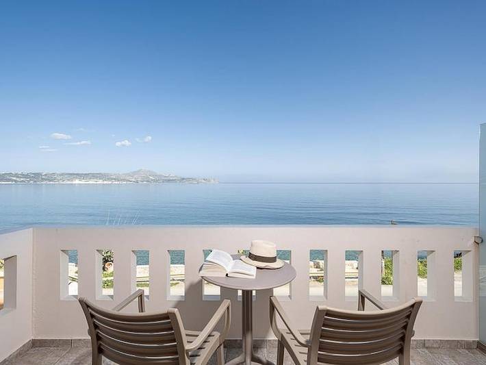 Gîte pour 2 personnes, avec vue et jardin, animaux acceptés dans Kalyves - 2