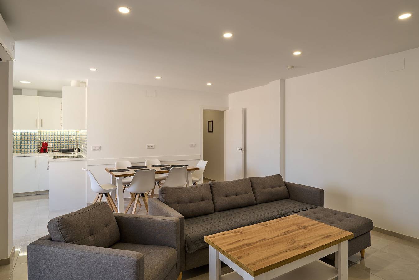 Appartement entier, Appartement 'Las 4 Llaves De Córdoba 2' avec terrasse privée, Wi-Fi et climatisation in Distrito Sur (Córdoba), Cordoba