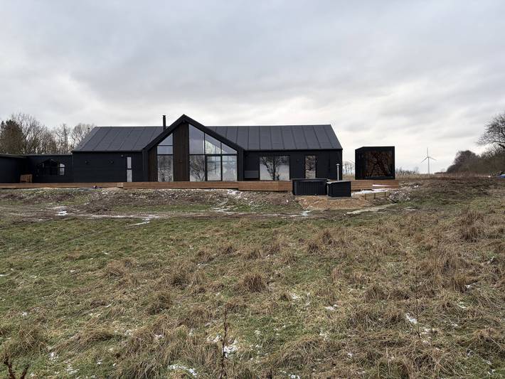 Ferienhaus für 8 Personen, mit Terrasse und Garten sowie Sauna und Ausblick in Astrup Vig