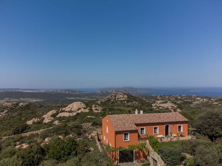 Ferienhaus für 5 Personen, mit Terrasse und Garten sowie Ausblick, mit Haustier - 1