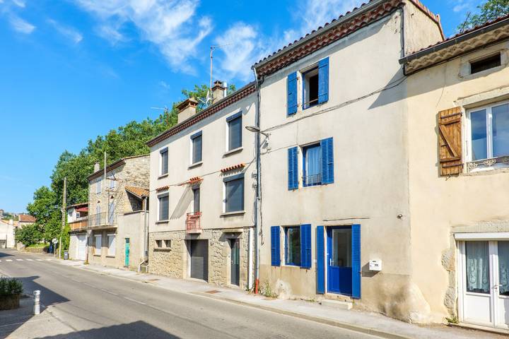 Ferienhaus für 4 Personen, mit Garten in der Ardèche