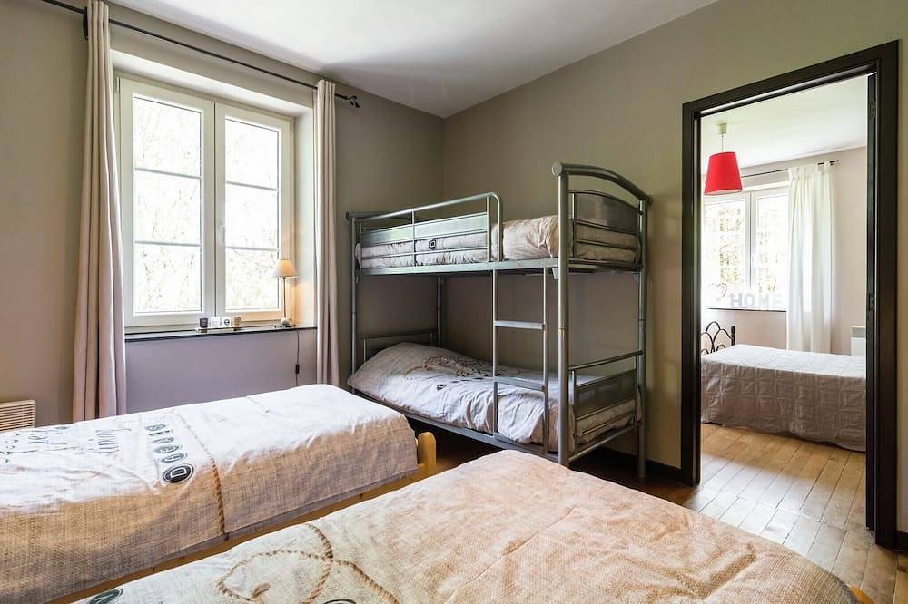 Sunny Garden Cottage, Alle in Vresse-sur-Semois, Région de Namur