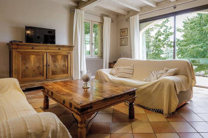 Location de vacances pour 8 personnes, avec terrasse et jardin à Beynac-et-Cazenac - 4