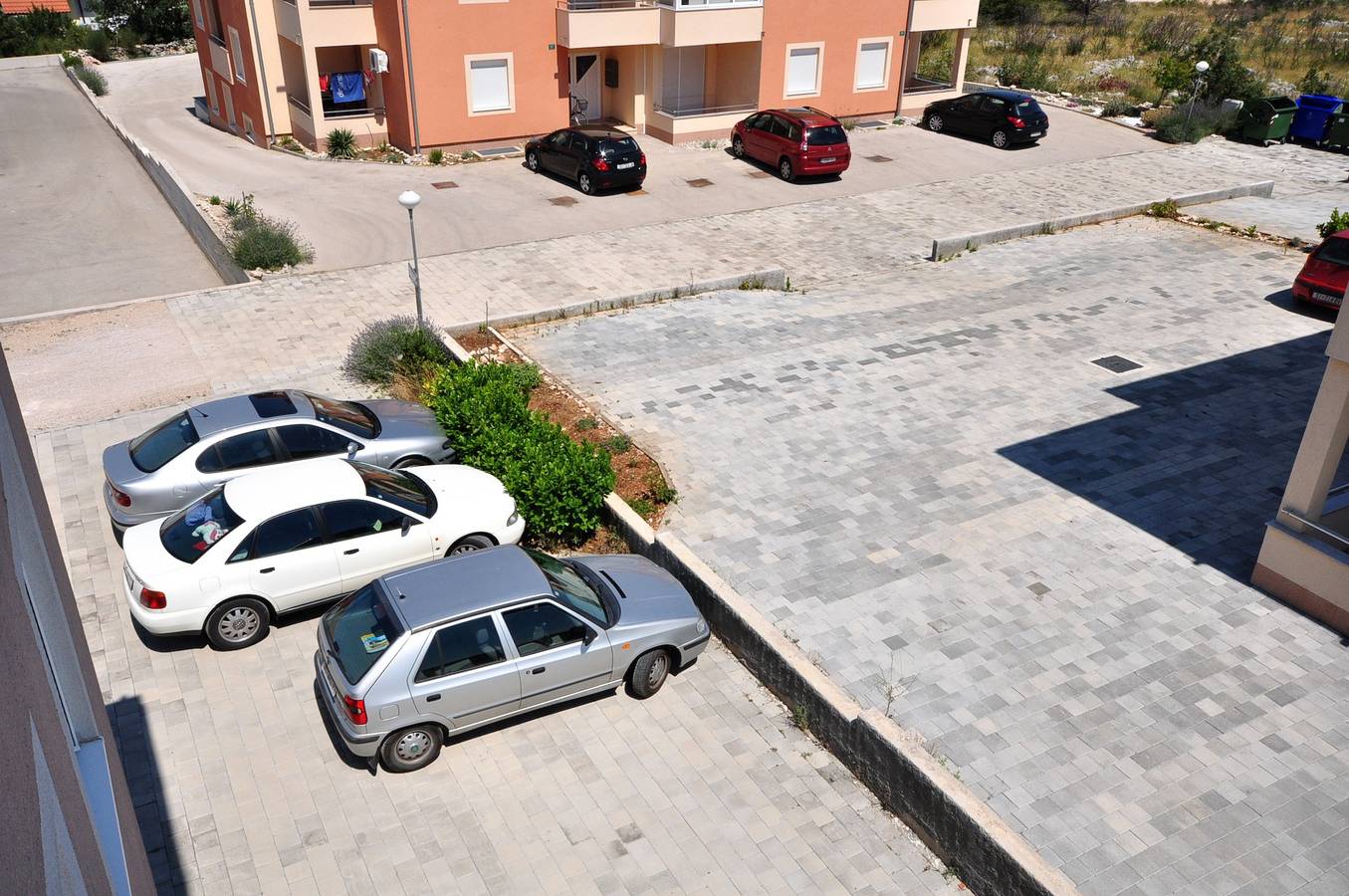 Ganze Wohnung, 2-Zimmer-Ferienwohnung mit Terrasse Vodice -b in Vodice, Šibenik-Knin