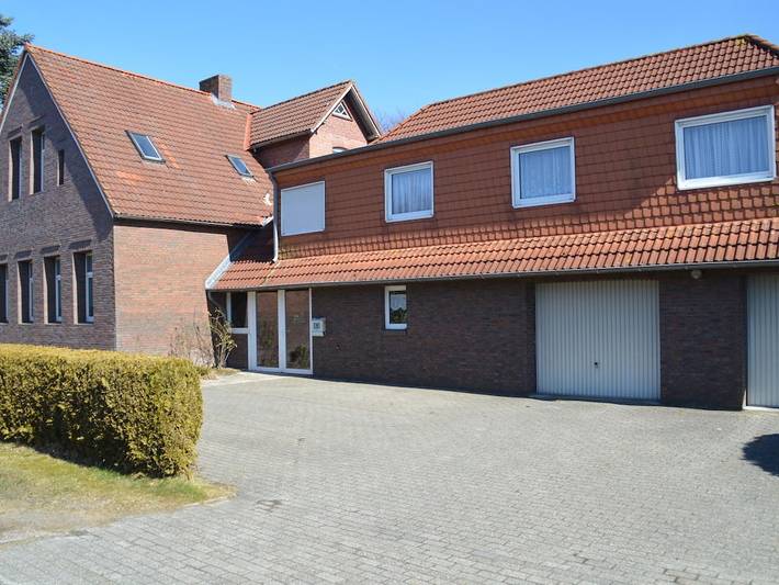 Ferienwohnung mit 3 Schlafzimmer in Neuschoo, Landkreis Wittmund