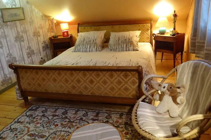 Gîte pour 4 personnes, avec jacuzzi et jardin à Soucelles - 2