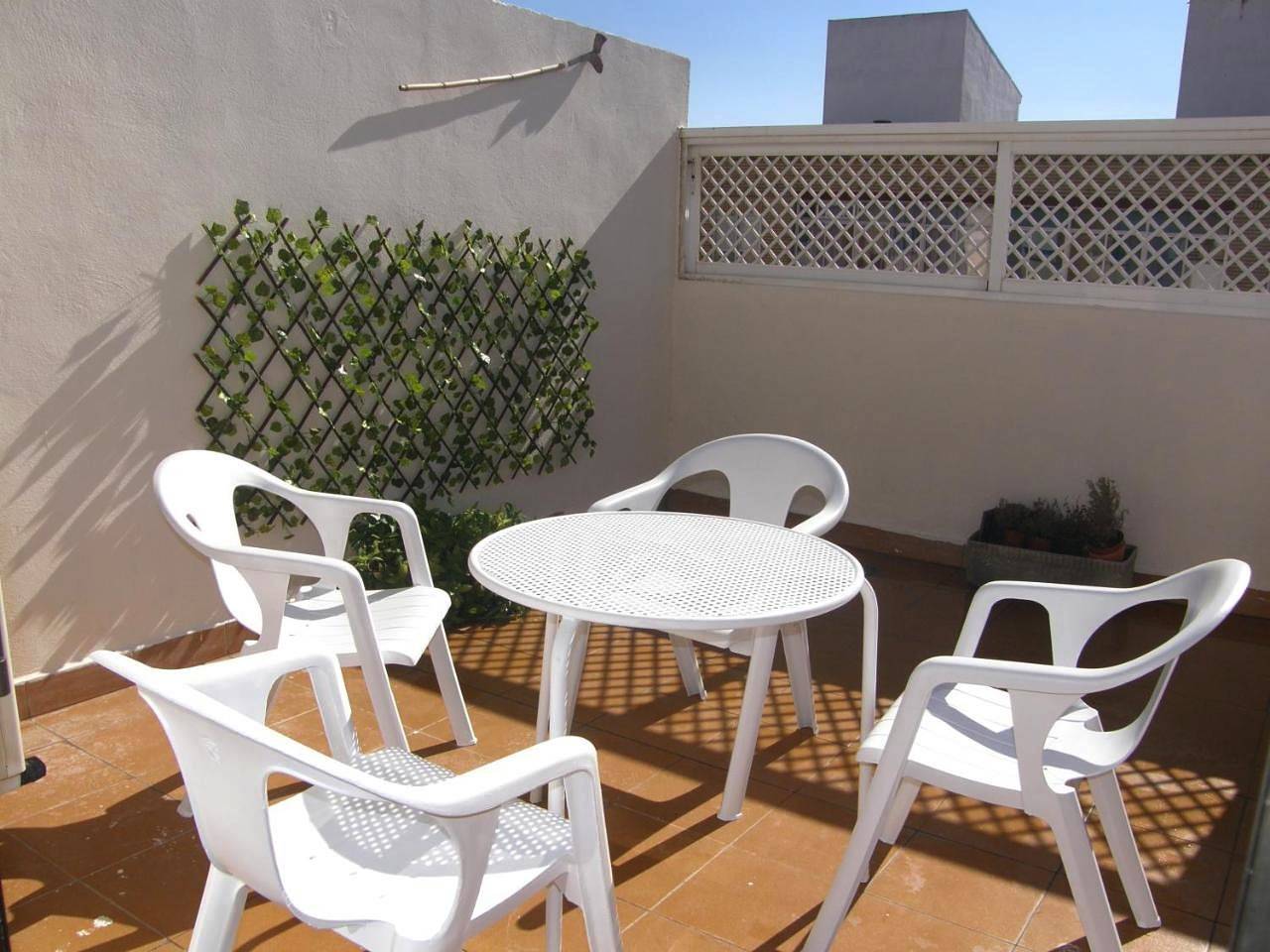 Apartamento entero, Ático con terraza en la Jota in Zaragoza, Provincia de Zaragoza