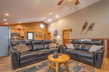 Vacation House for 8 Guests in Deep Creek Lake, Garrett County, Picture 1
