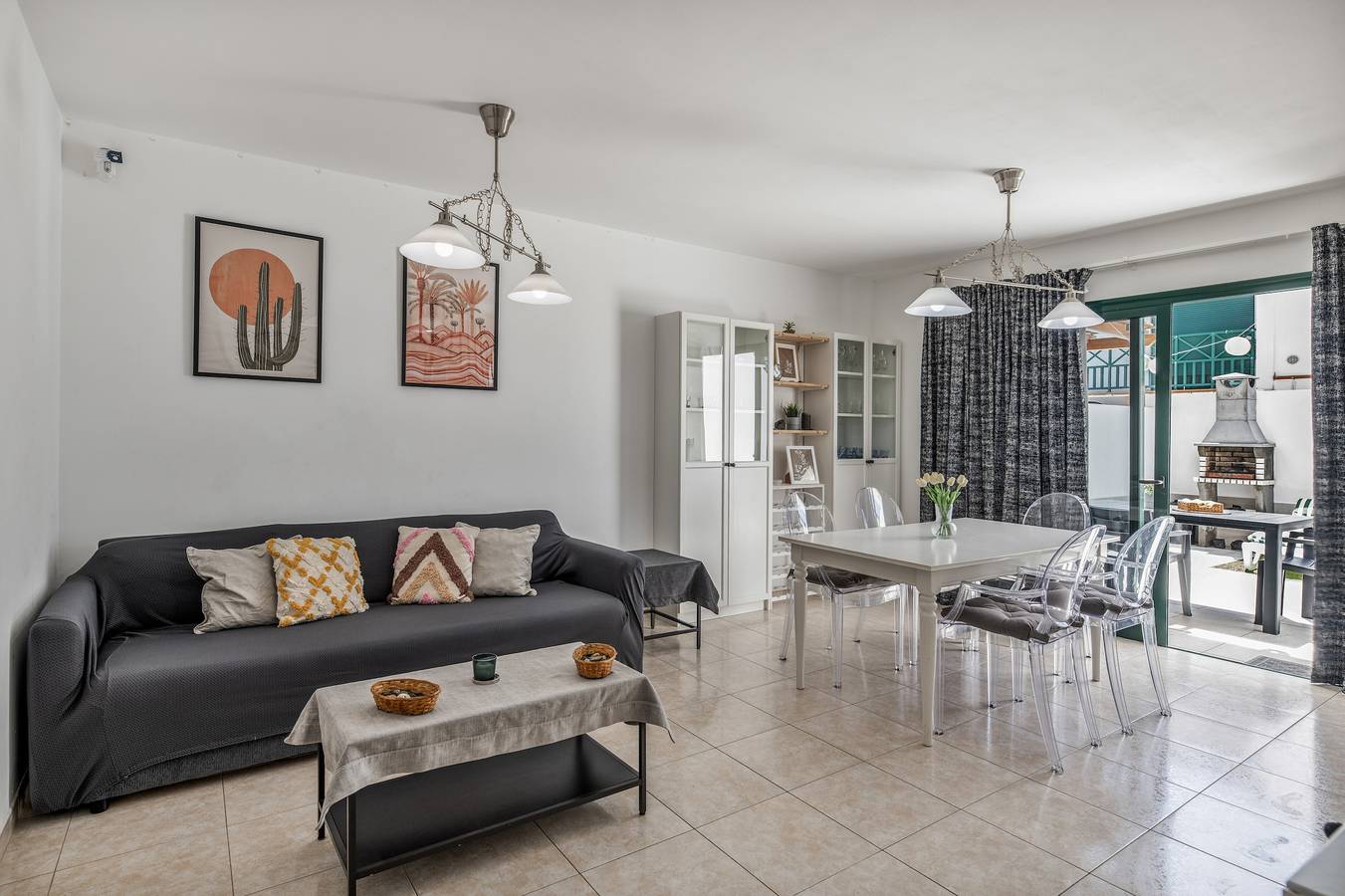 Casa Noelia: Vistas a la montaña, terraza privada y Wi-Fi en Playa Blanca in Playa Blanca, Yaiza