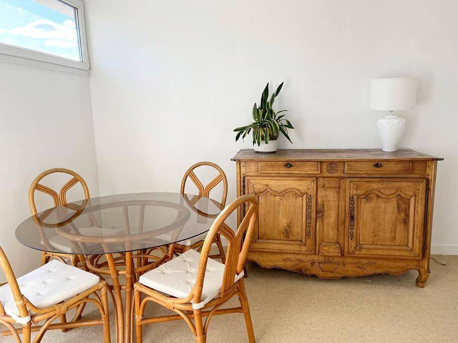 Appartement entier, Nice sunny apartment of 70m2 in Montrouge, Hauts-de-Seine