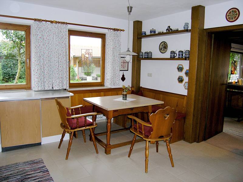 Ganze Ferienwohnung, Ferienwohnungen Mayer - Chiemgau Karte - Erdgeschosswohnung München für 5 Personen, 2 Schlafzimmer, Terrasse, 100 m² in Inzell, Bayerische Alpen
