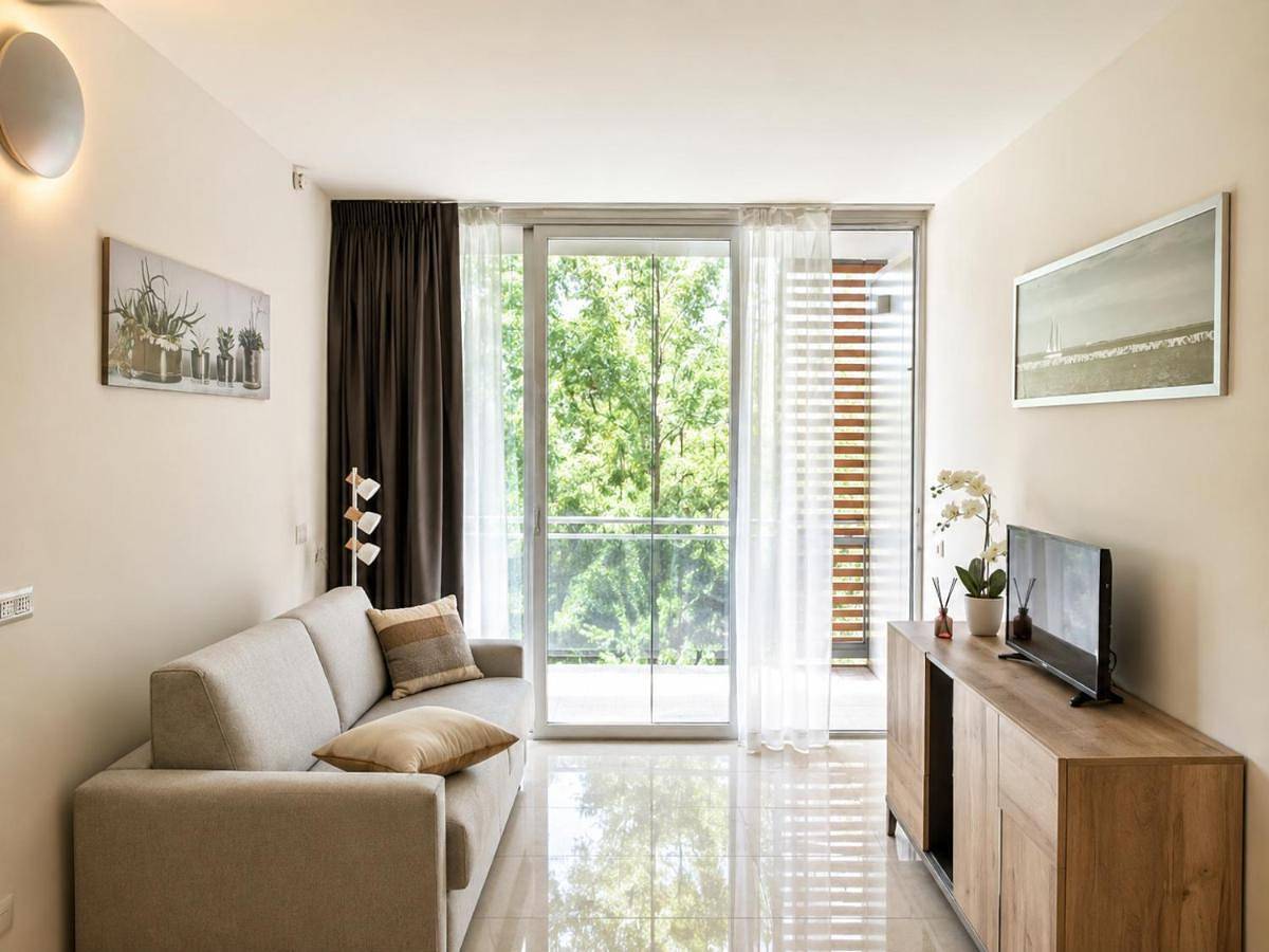 Ganze Wohnung, Apartment Mare45 - 10 minutes walk from the beach with one private ombrella and three sun-beds in Eraclea Mare, Venedig Provinz