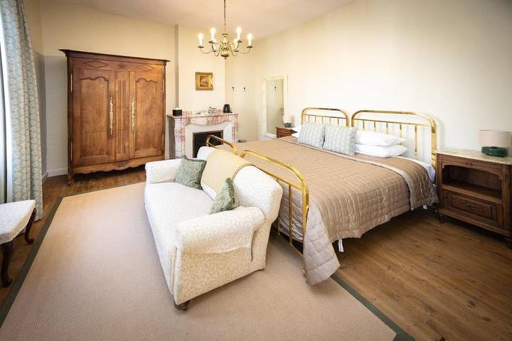 Chambre d’hôte pour 2 personnes, avec terrasse et jardin à Carcassonne