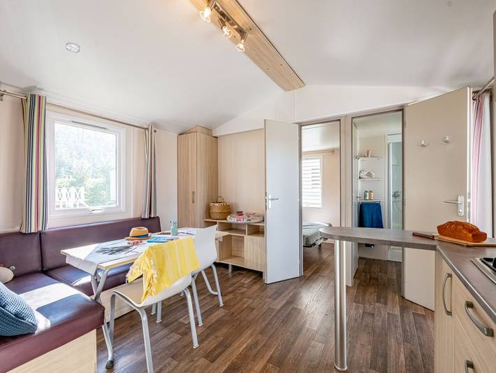 Mobil home pour 5 personnes, avec terrasse et piscine, animaux acceptés à Badefols-sur-Dordogne - 2