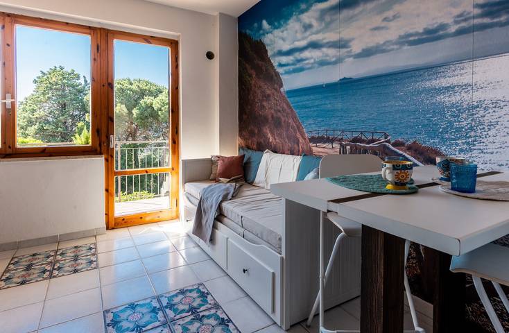 Entire apartment, Studio 'Mono Le Lecce 38B' with Pool and Balcony in Capoliveri, Arcipelago Toscano