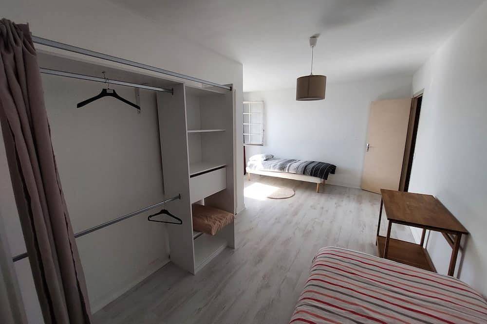 Spacious house for large family or group - Near Villejuif Metro in Villejuif, Val-de-Marne