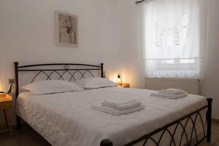 Location de vacances pour 6 personnes, avec vue et balcon dans Kithnos Chora - 4