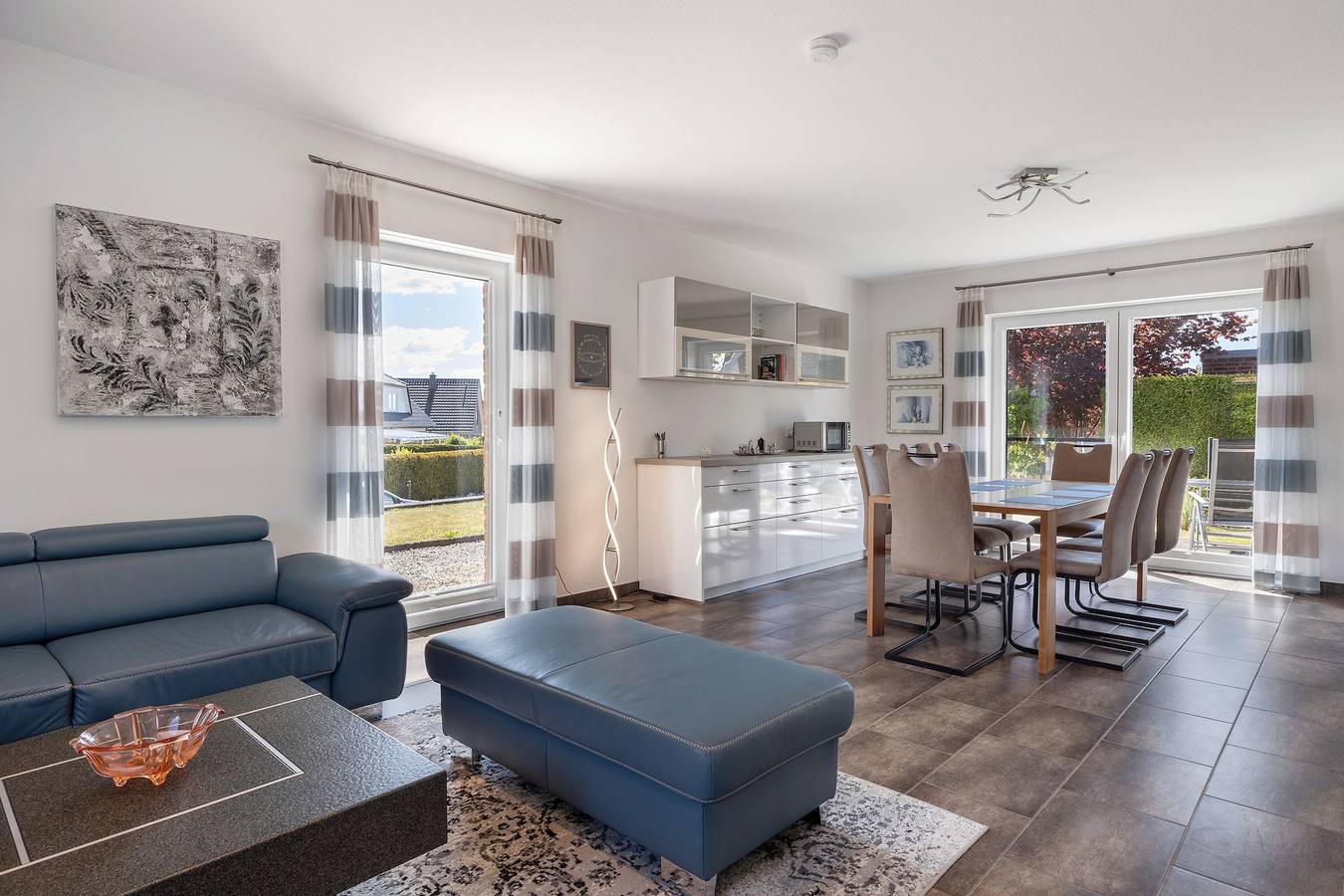 Ganze Wohnung, Ferienwohnung 'Sunny' mit privater Terrasse, privatem Garten und Wi-Fi in Altes Land Stade