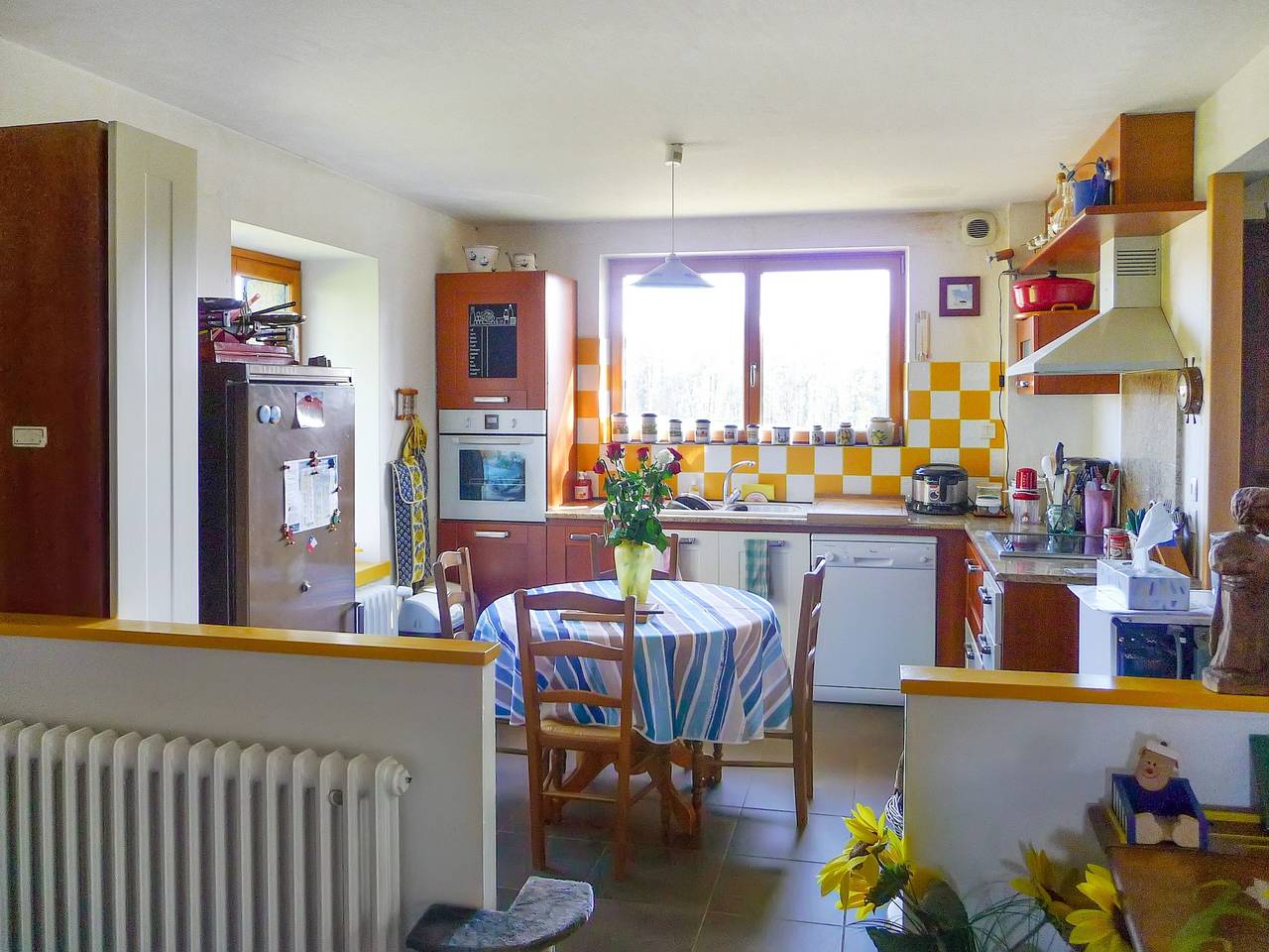 Casa con encanto en Plougrescant con jardín y estacionamiento. in Plougrescant, Costa de granito rosa