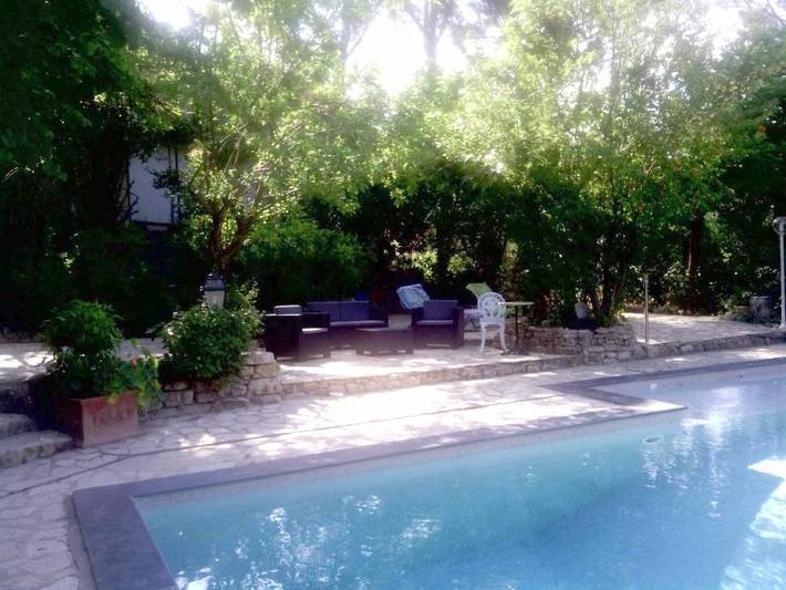 Gîte pour 4 personnes, avec piscine et vue ainsi que jardin et bassin pour enfant à Le Beausset - 3