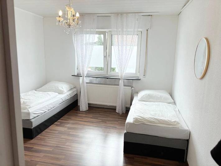 Ferienwohnung für 4 Personen, mit Balkon in Groß-Gerau