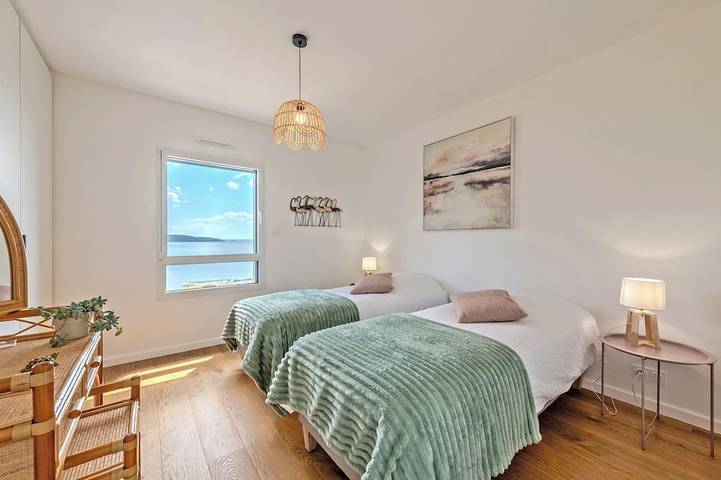 Location de vacances pour 8 personnes, avec terrasse à Le Relecq-Kerhuon - 4