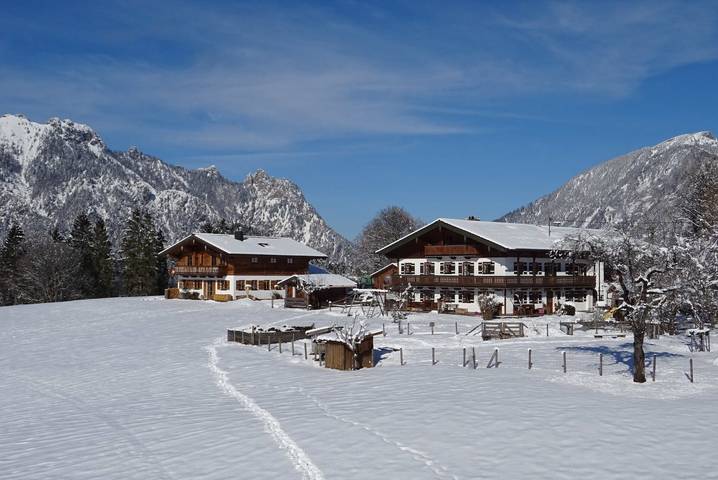 Bauernhof für 3 Personen, mit Garten, kinderfreundlich in Bischofswiesen