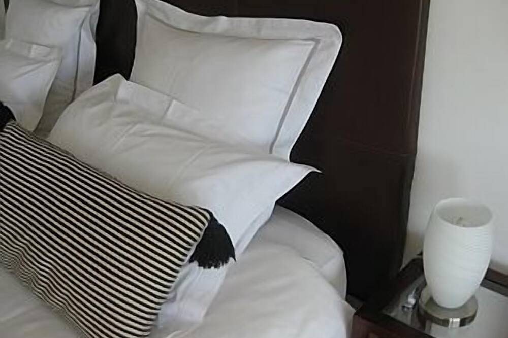 Ganze Wohnung, Luxuriöse 55m2 Panorama-Wohnung mit Meerblick in Villeneuve-Loubet Plage, Villeneuve-Loubet