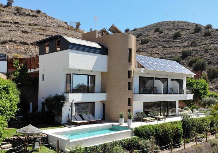 Cottage pour 2 personnes, avec jardin et vue ainsi que terrasse et piscine