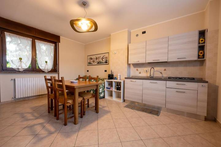 Location de vacances pour 5 personnes, avec vue et jardin à Venaria Reale