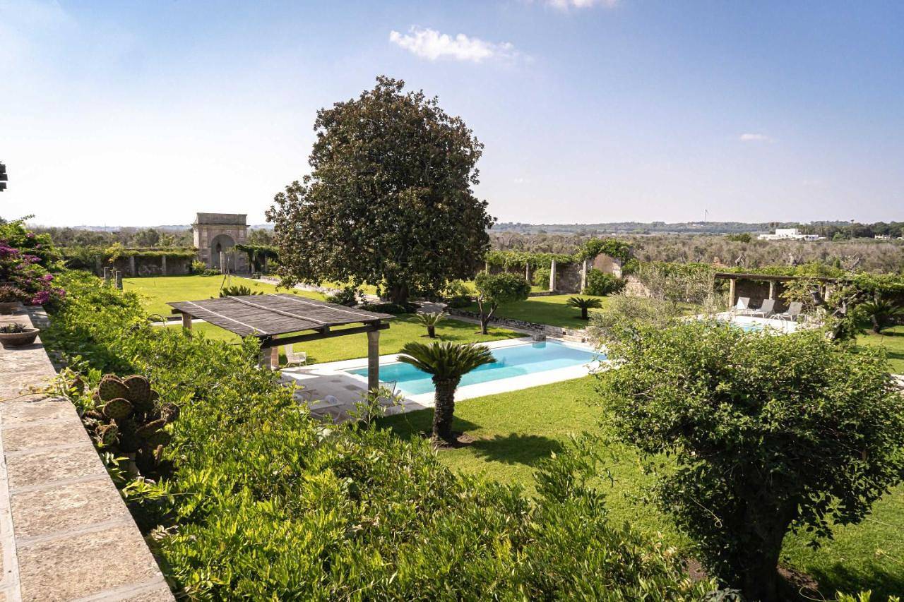 Villa with Private Pool in Ruffano, Golfo di Taranto