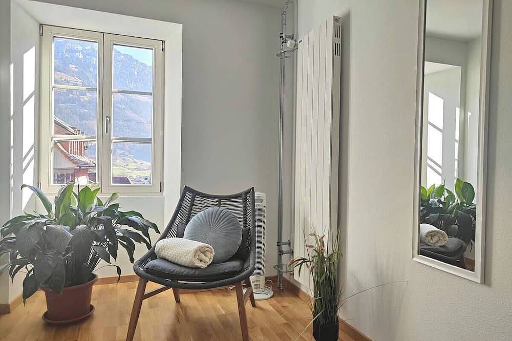 Ganze Wohnung, 2-Zimmer-Wohnung, Zentral in Frutigen, Frutigen - Lenk - Adelboden