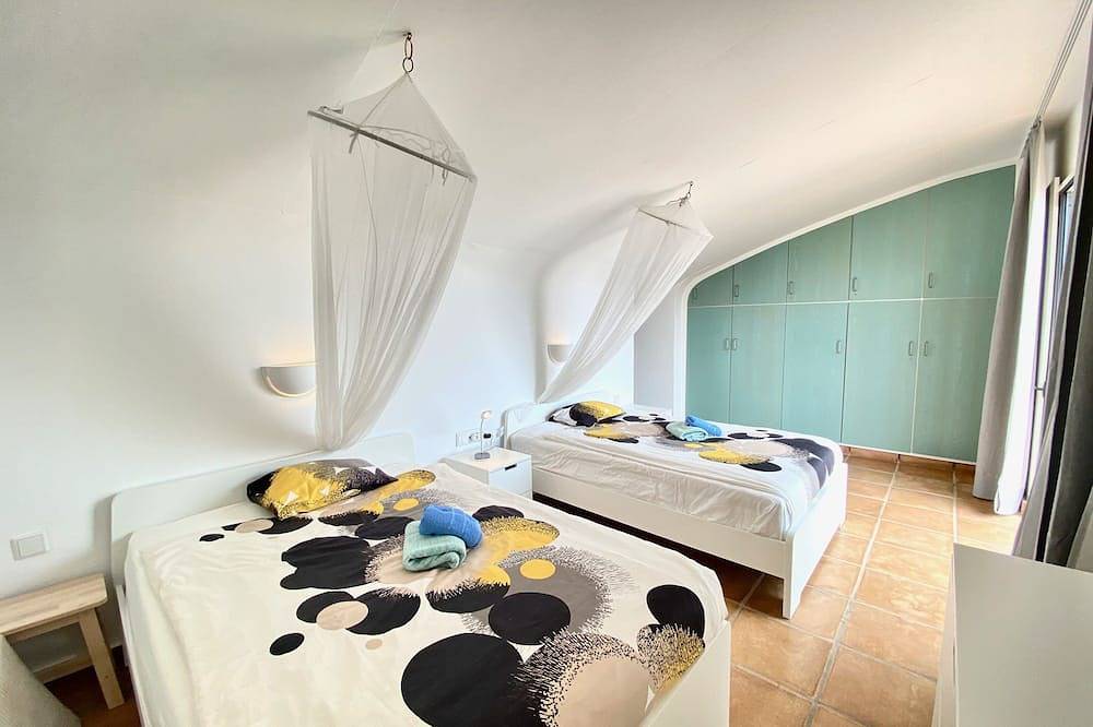 Villa, eigener Pool, Internet, nah am Meer, Innenhof, Top Ausstattung. in Playa Esmeralda Norte, Pájara