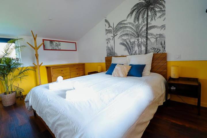 Gîte pour 4 personnes, avec Terrasse et Jardin à La Force