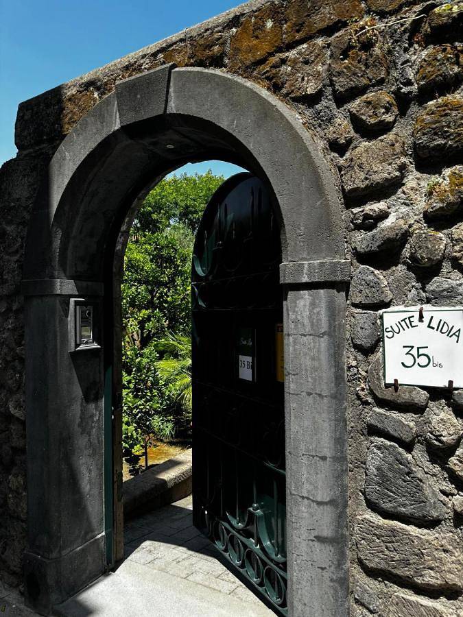Chambre d’hôte pour 2 personnes, avec vue ainsi que piscine et jardin à Sorrento - 4