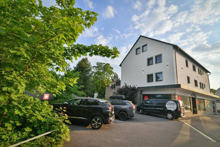 Ferienwohnung für 8 Personen, mit Balkon und Terrasse sowie Ausblick in Selb - 3