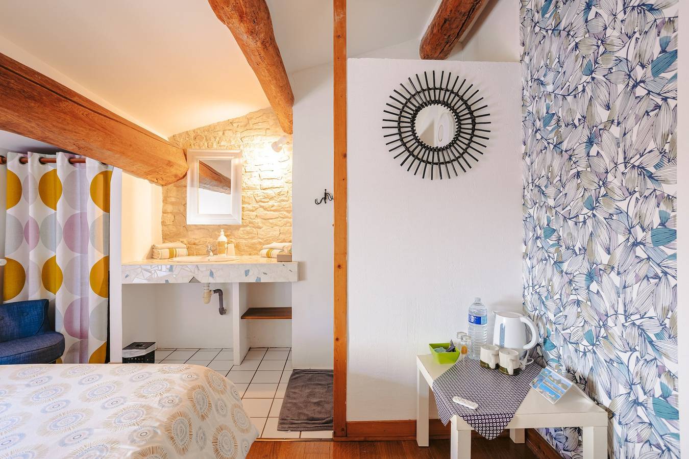 Chambre d’hôtes - Chambre Aubépine et Bleuet in Courçon, Région de La Rochelle